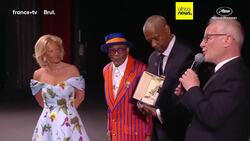 US actor Denzel Washington receives surprise honorary Palme d'Or in Cannes News Clip