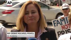 Congress members tour migrant facility in Florida Instructional Video