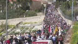 CLEAN : Christians attend Palm Sunday procession at Jerusalem's Mount of Olives News Clip