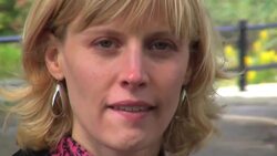 How to Know If She's into You Instructional Video