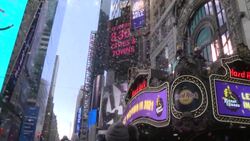 VOICED : Moscú y Nueva York alistan festejos de año nuevo marcados por la pandemia News Clip