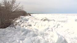 St. Laurent residents survey damage, start cleanup after ice wall cascades into properties News Clip