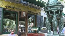 CLEAN : The Marais, the quays... the Paris of Jim Morrison News Clip