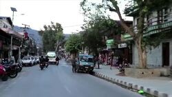 CLEAN : Heavy snow hampers search for missing trekkers in Nepal News Clip