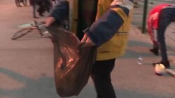 CLEAN : In Calais, NGOs are trying to continue distributing meals to migrants despite city-centre ban News Clip