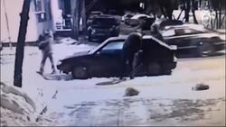 Abducted Russian takes law into his own hands in kidnapper face-off News Clip