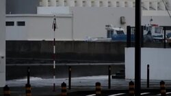 CLEAN : Hurricane Lorenzo passes through the Azores without causing major damage News Clip