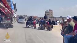Displaced Palestinians targeted during attempt to return to northern Gaza News Clip