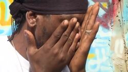 CLEAN : Art blooms in gritty Dakar neighbourhood News Clip