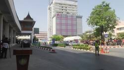 Thai PM visits mall shooting wounded at hospital Instructional Video