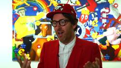 Artist Philip Colbert brings Lobsterman to Moscow Instructional Video