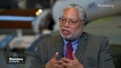 Most Will Have to Wear a Mask When the Smithsonian Reopens News Clip