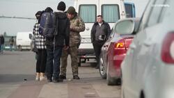 'We are human too': Congolese student who fled Ukraine recounts racism News Clip