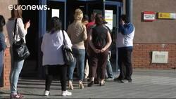 Holiday jobs mean big fall in Spanish unemployment News Clip