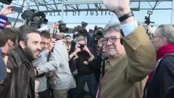 CLEAN : Hard left leader Jean Luc Melenchon arrives in court News Clip