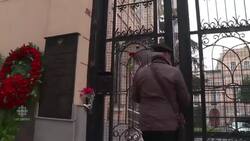 Wreaths and flowers laid at Russian Consulate in Istanbul News Clip