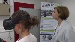 CLEAN : Student nurses use virtual reality as a training tool News Clip