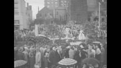 Inaugural parade; Judge Harvey McGehee swears in Gov. Hugh White; wife Judith White and former Gov. Fielding Wright present in Jackson, MS News Clip