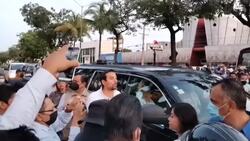 CLEAN : Mexican president in two-hour standoff with protesters News Clip