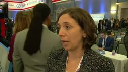 Analysis: Sanders learns what it's like to be a front-runner Instructional Video