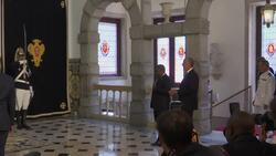 Mozambique president meets counterpart in Lisbon Instructional Video