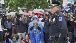 ANTI–Brett Kavanaugh – Multiple arrested for civil disobedience on day of Kavanaugh/Ford hearing Stock Footage