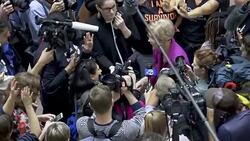 Sen. Elizabeth Warren during ANTI–Brett Kavanaugh protest - Washington DC Stock Footage