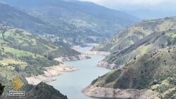 Ecuador in the dark: President announces reduction in daily power cuts News Clip