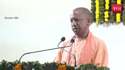 “My eyes started burning…” CM Yogi Adityanath amid rising Pollution in Delhi-NCR News Clip