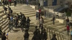 CLEAN : Israeli forces disperse Palestinians gathered outside Jerusalem's Old City News Clip