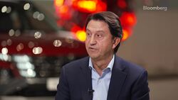 Musk-Trump Ties Are Good for Carmakers: Hyundai CEO News Clip