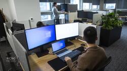 Bank of Canada leaves interest rate unchanged, says it's too soon to cut News Clip