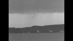 First picture taken of a tornado forming, 1933 News Clip
