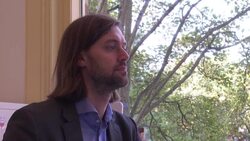 CLEAN : Netherlands: World's tallest country gets that shrinking feeling News Clip