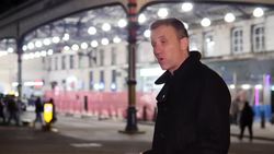 UK: People enjoy last day in London ahead of national lockdown. News Clip