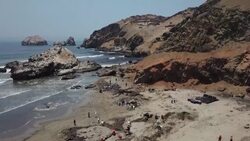 CLEAN : Oil spill in Peru caused by strong waves after Tonga eruption News Clip