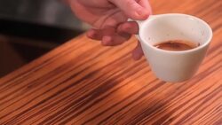 How to Pour a Latte Art Monk's Head Instructional Video