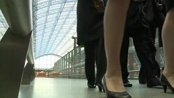 CLEAN : Eurostar marks 20th anniversary with unifo News Clip