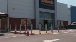 Bike sales surge in the UK as commuters search for 'new, isolated' travel after coronavirus pandemic News Clip