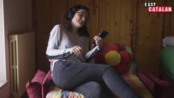 Easy Catalan Podcast - Easy Catalan starts a new podcast - without subs Instructional Video