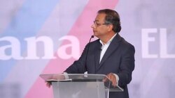 CLEAN : Colombian presidential candidates hold debate News Clip