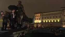 UK: The Queen has died aged 96, Buckingham Palace has announced. The Queen's death ends the longest reign in British history. She was also the world's oldest head of state. News Clip