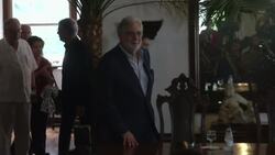 Standing ovation in Milan for Domingo s 50th anniversary Instructional Video