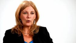 What You Need to Know about Handbags & Backpacks & Your Back Instructional Video