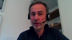 Recycling batteries key to EU's electric car drive, says minister News Clip