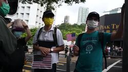 CLEAN : Hong Kongers marking US Independence Day met with heavy security News Clip