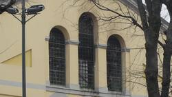 Tension over virus triggers Milan prison protest Instructional Video