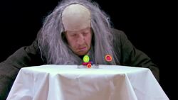 How to Conduct an Experiment Using the Scientific Method Instructional Video