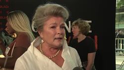 'OITNB' cast says goodbye Instructional Video