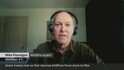 Sask. residents rush to escape approaching wildfires News Clip